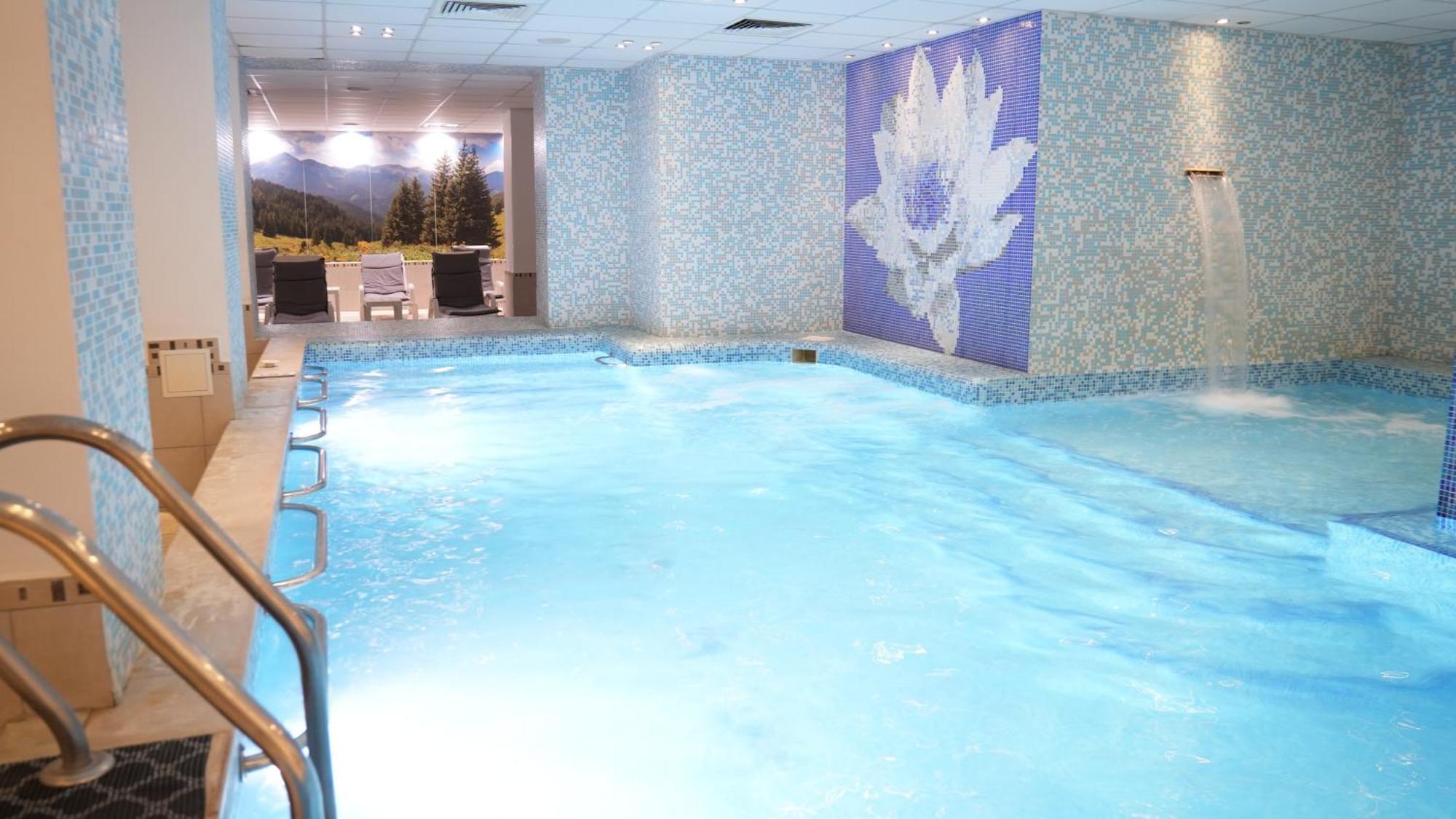 Balneo Comlex Medica Narechen Hotel Narechenski Bani Buitenkant foto