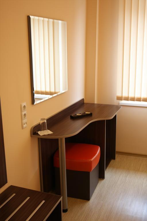 Balneo Comlex Medica Narechen Hotel Narechenski Bani Kamer foto