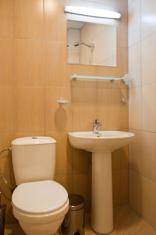 Balneo Comlex Medica Narechen Hotel Narechenski Bani Kamer foto